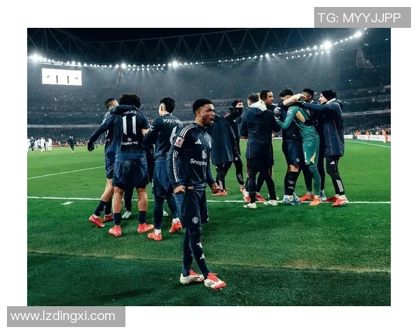 足总杯精彩对决多特蒙德与曼联1比1平局补时进球引爆全场激情