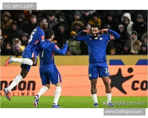 德甲激战:巴黎圣日耳曼逆转AC米兰上演惊天大逆转引发全场狂欢