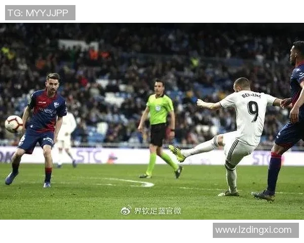 西甲激战曼联与里昂握手言和精彩瞬间回顾与赛后分析
